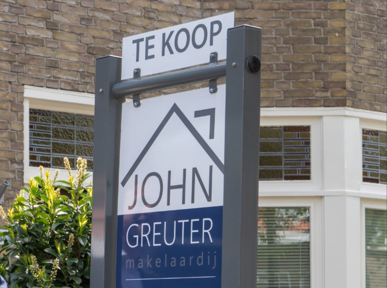 Makelaar gezocht...